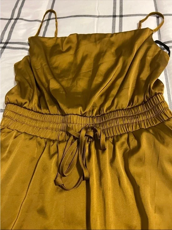 Forever 21 Satin Paperbag Jogger Jumpsuit - Mustard Gold - Picture 3 of 5